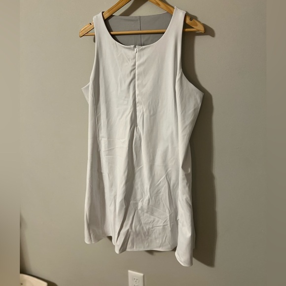 Spanx SPANXshape Get Moving Zip Front Dress Vivid White 2X NWOT - Picture 6 of 11